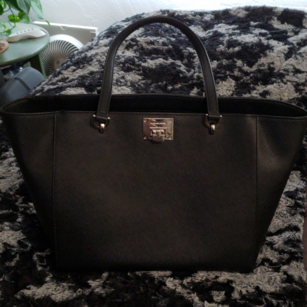 Michael Kors black tote